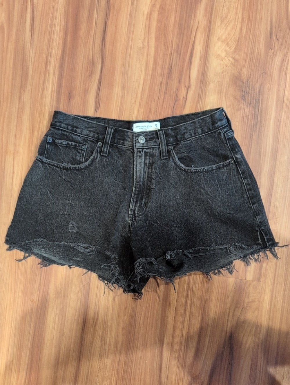 Abercrombie & Fitch Mid-rise Boyfriend Denim Shorts Size 28
